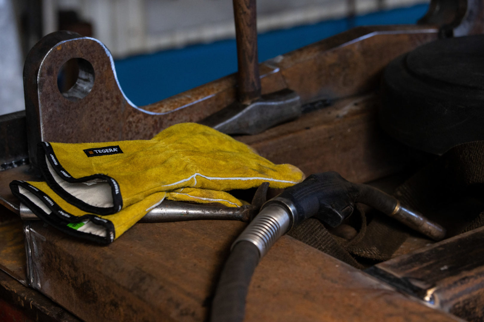 EI 19 3 Tegera 19 Mig Welding Gloves - Protects against hot objects - Image 5