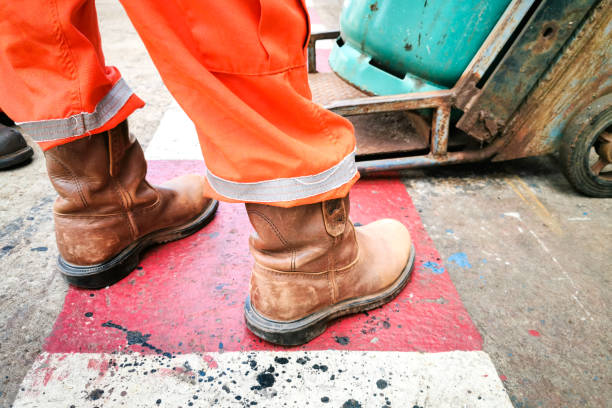Welding Safety Boots: The Ultimate Guide to Protecting Your Feet While Welding
