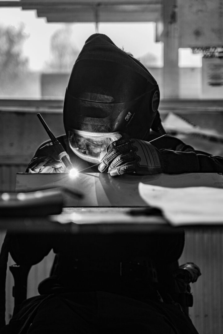 jimmy nilsson masth INf9hQdDXVw unsplash tig in welding